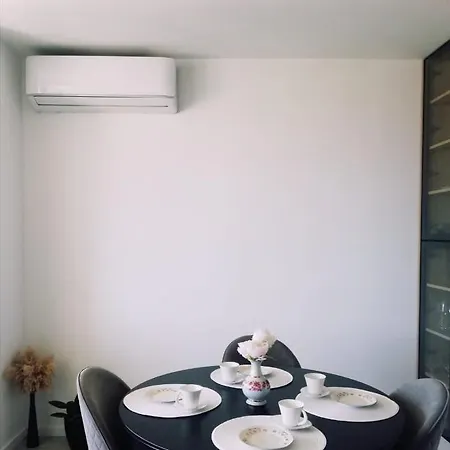 Aria Apartman